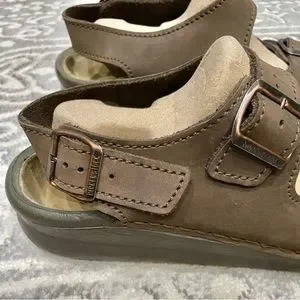 Birkenstock | Shoes | Birkenstock Tatami Sandals Brown Mens  display picture 2